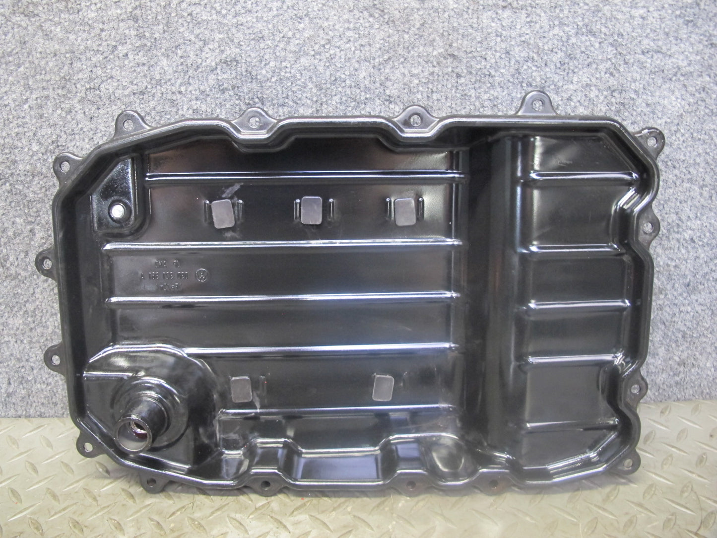 2003-2010 Porsche Cayenne 955 957 Automatic Transmission Oil Pan w Gasket