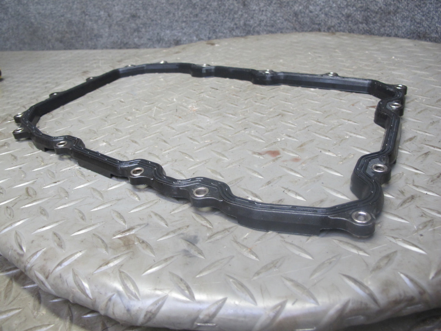 2003-2010 Porsche Cayenne 955 957 Automatic Transmission Oil Pan w Gasket
