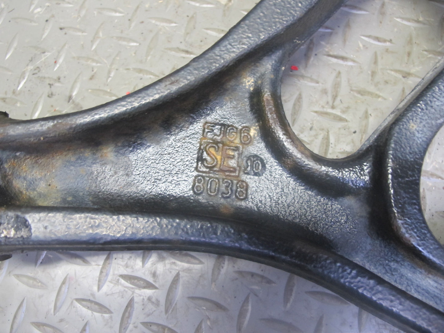 2008-2010 Porsche Cayenne 957 Front Left Suspension Lower Control Arm 7L0407153C