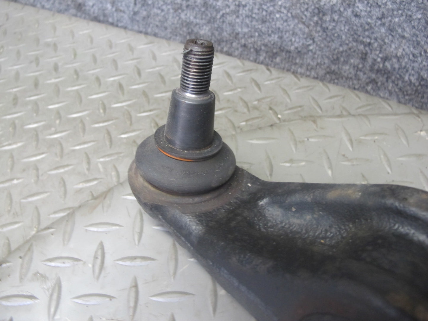 08-10 Porsche Cayenne 957 Front Right Suspension Lower Control Arm 7L0407154C