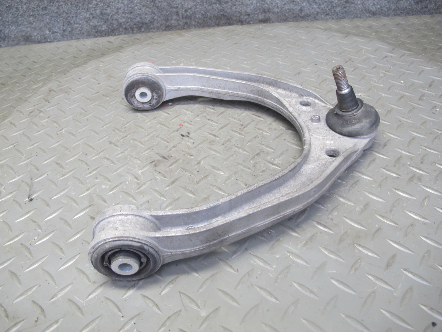 2003-2010 Porsche Cayenne 957 Front Left or Right Suspension Upper Control Arm