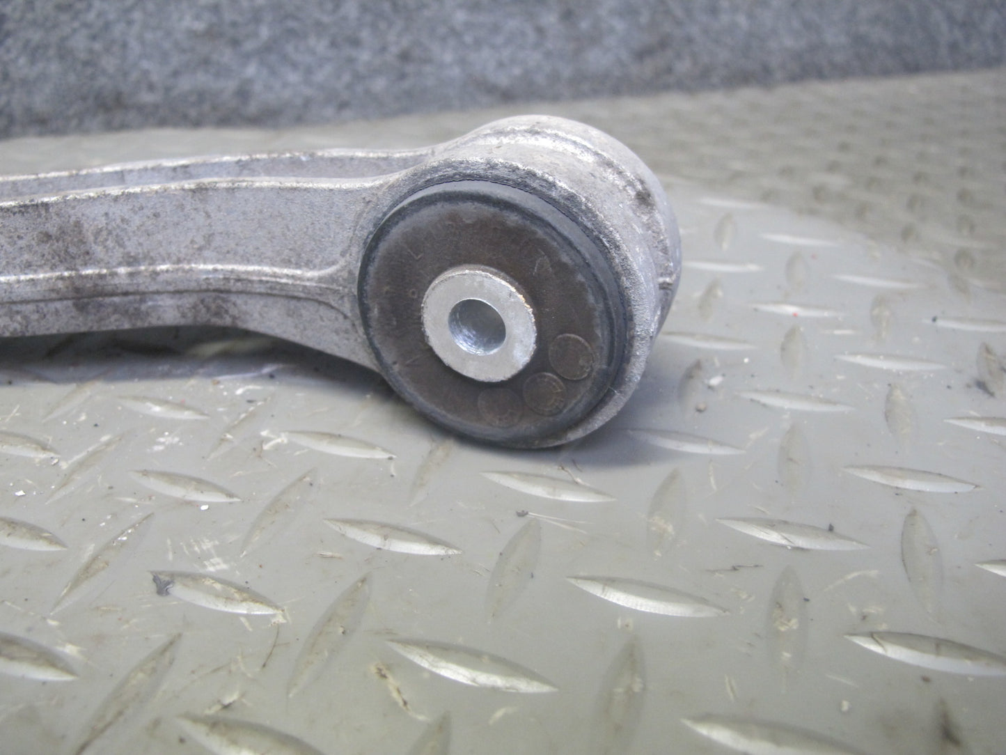 2003-2010 Porsche Cayenne 957 Front Left or Right Suspension Upper Control Arm