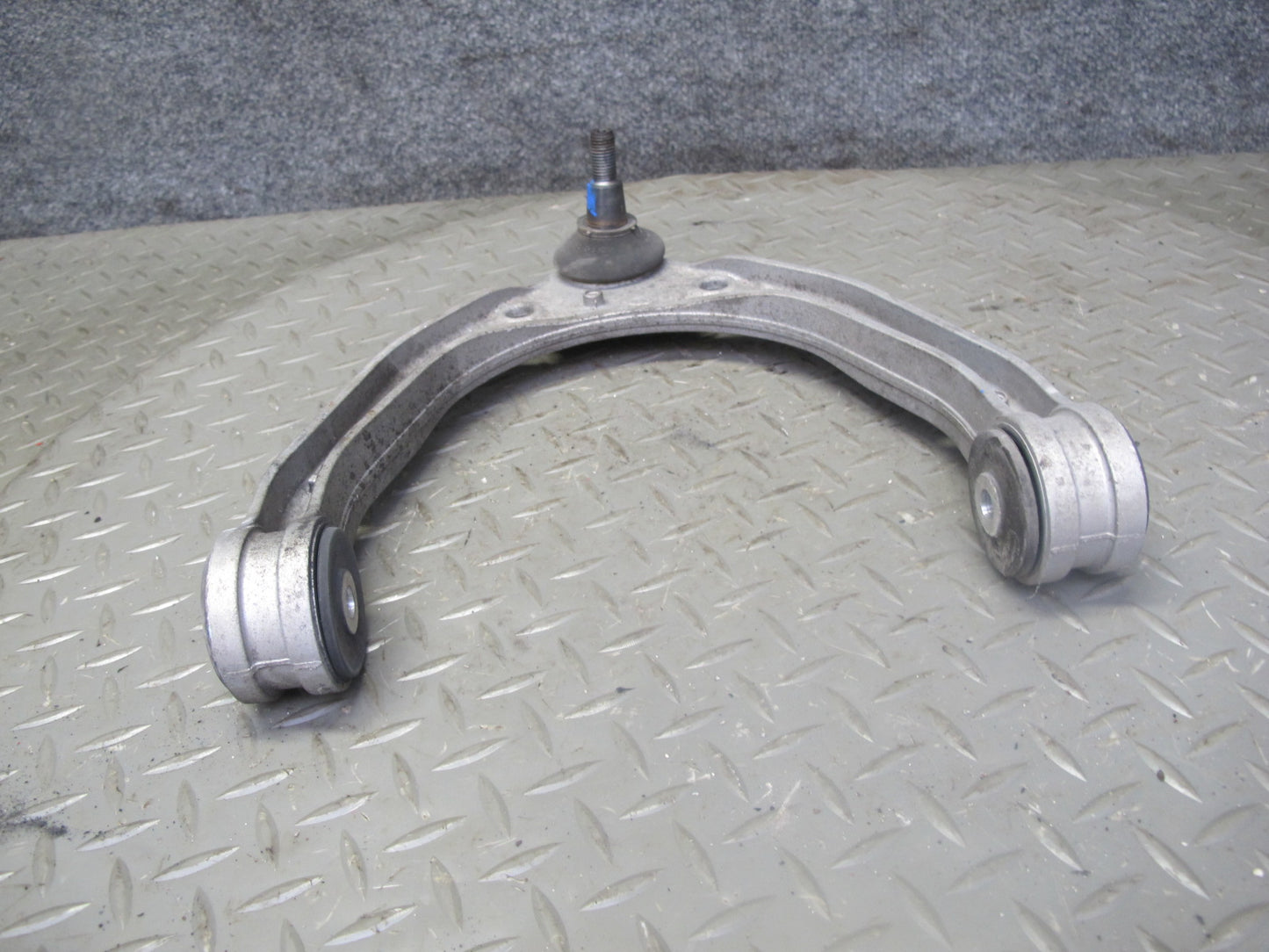 2003-2010 Porsche Cayenne 957 Front Left or Right Suspension Upper Control Arm