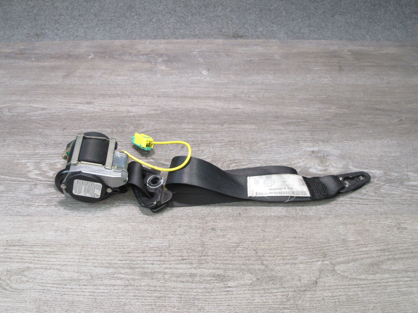 06-10 PORSCHE CAYENNE 955 957 FRONT RIGHT & LEFT SIDE SEATBELT RETRACTOR SET OEM