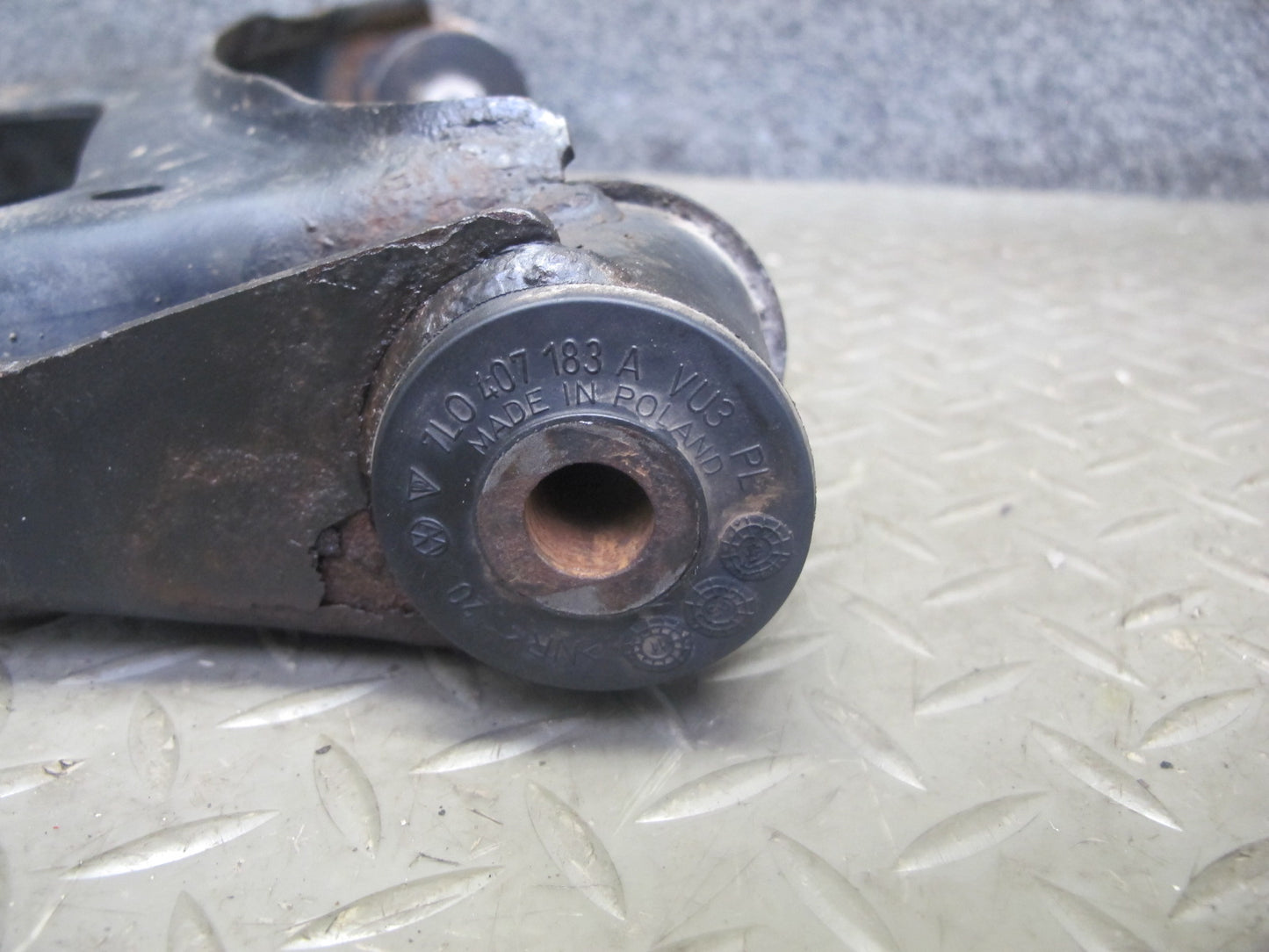 2003-2010 Porsche Cayenne 957 Rear Right Upper & Lower Control Arm Set of 4