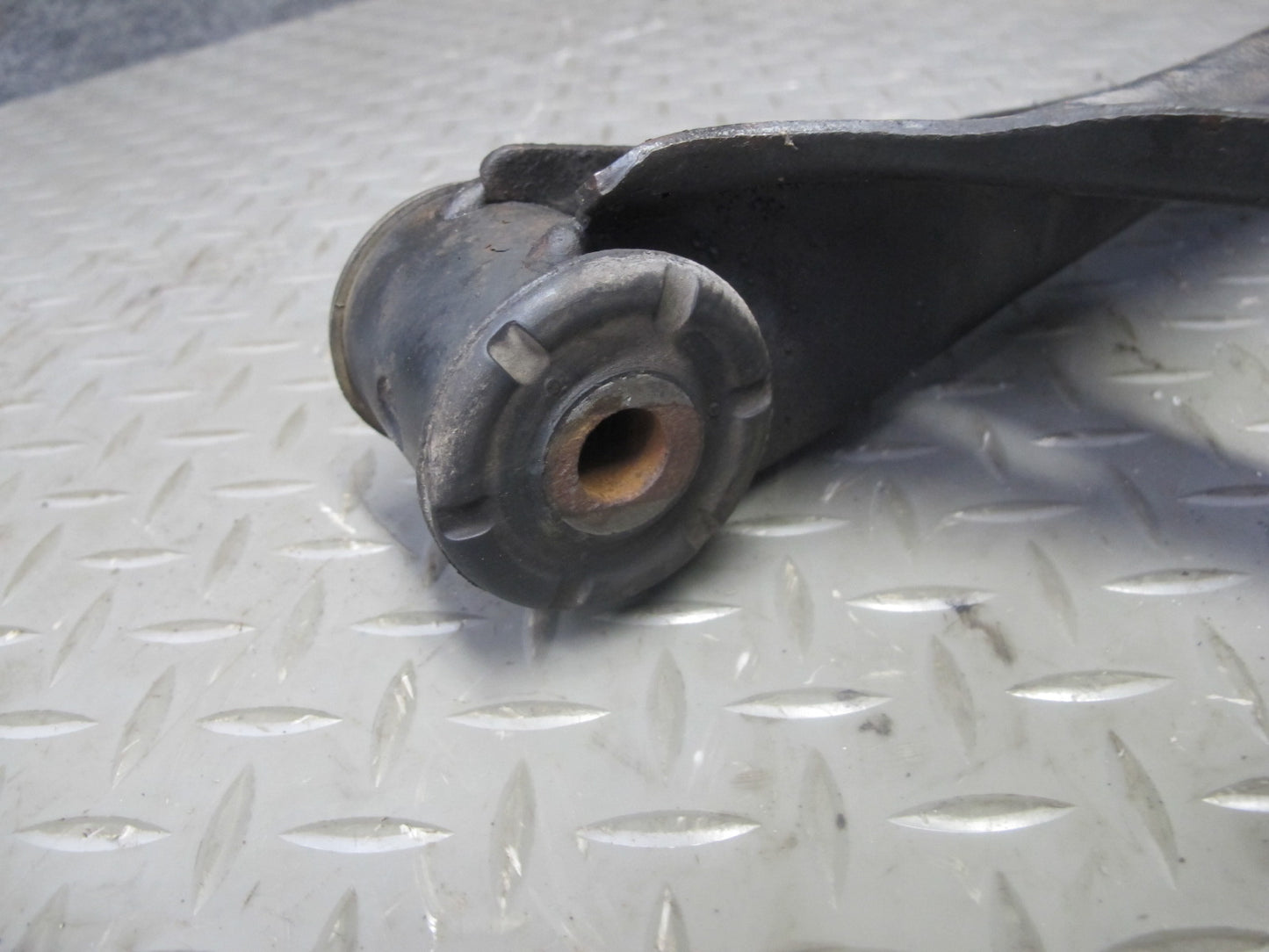 2003-2010 Porsche Cayenne 957 Rear Right Upper & Lower Control Arm Set of 4