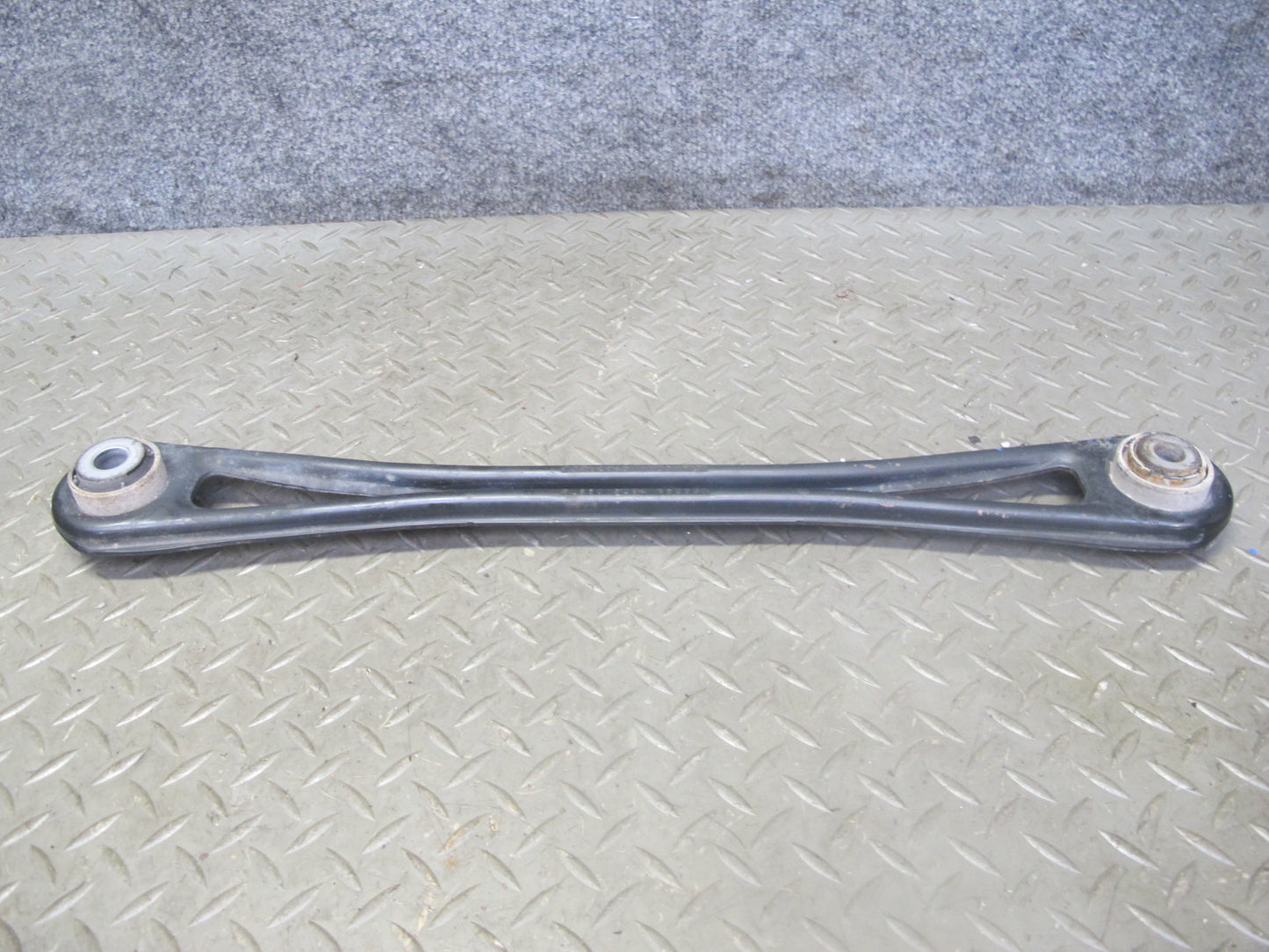 2003-2010 Porsche Cayenne 957 Rear Right Upper & Lower Control Arm Set of 4
