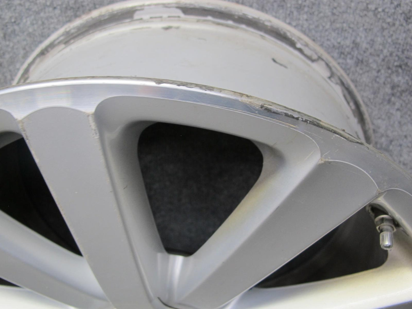 2008 VW Golf R32 MK5 GTI Factory Omanyt R18" Alloy Wheel Rim 18x7.5J ET51 OEM