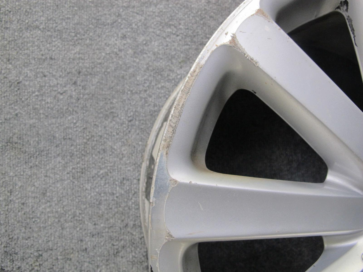 2008 VW Golf R32 MK5 GTI Factory Omanyt R18" Alloy Wheel Rim 18x7.5J ET51 OEM