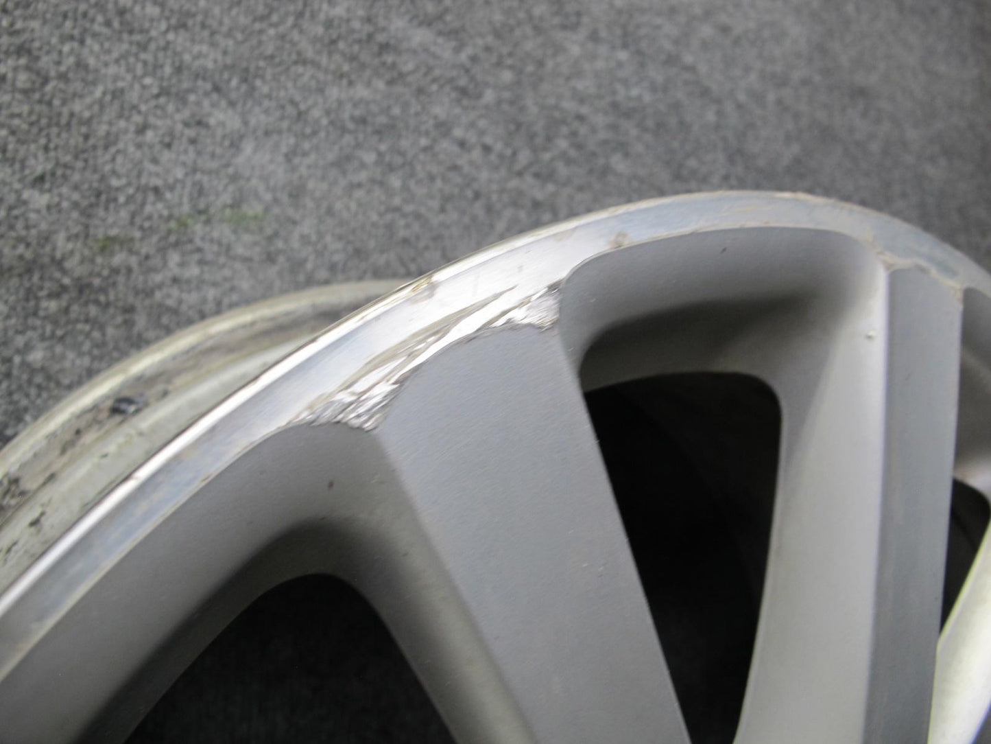 2008 VW Golf R32 MK5 GTI Factory Omanyt R18" Alloy Wheel Rim 18x7.5J ET51 OEM