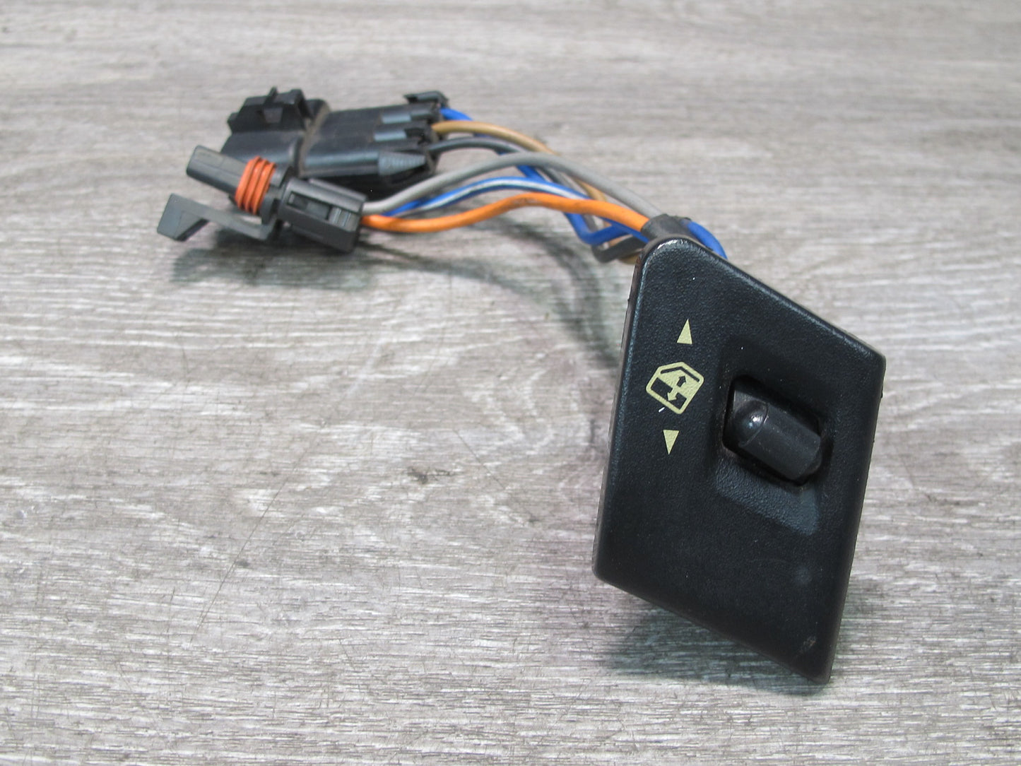 92-93 Chevrolet Corvette C4 Right Door Power Window Switch 10161835