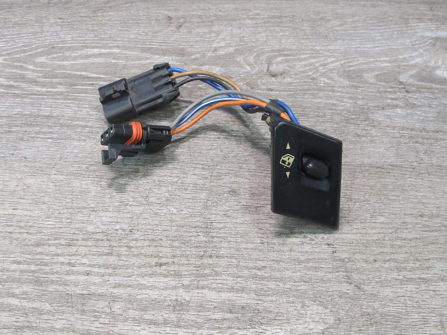 92-93 Chevrolet Corvette C4 Right Door Power Window Switch 10161835