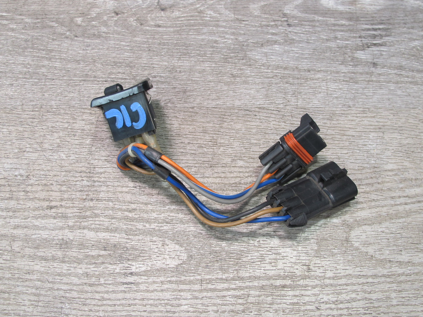 92-93 Chevrolet Corvette C4 Right Door Power Window Switch 10161835