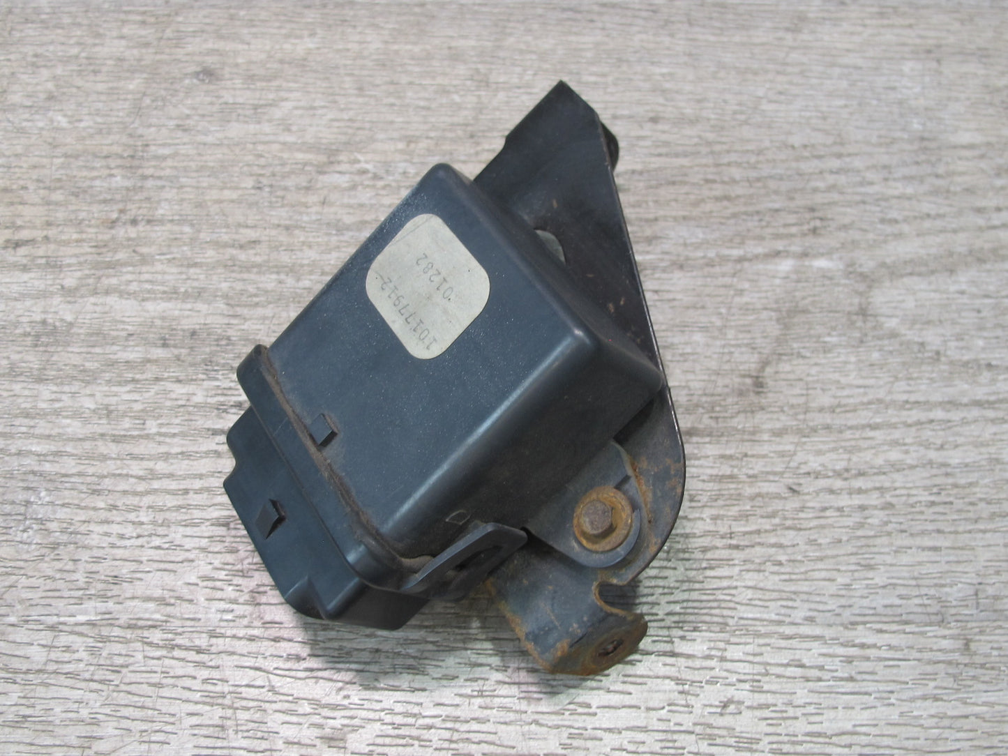 92-95 Chevrolet Corvette C4 Throttle Position Control Module Sensor 10177912 OEM