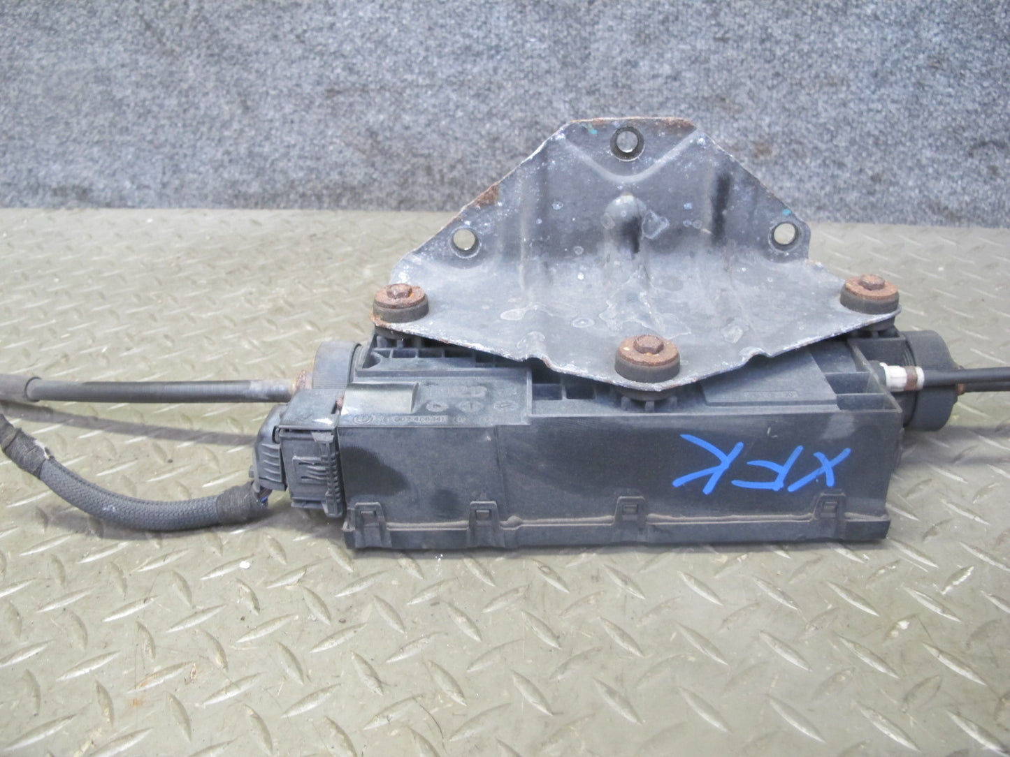 2014-2018 BMW F15 X5 Parking Brake Control Actuator Cable Assembly 6795145