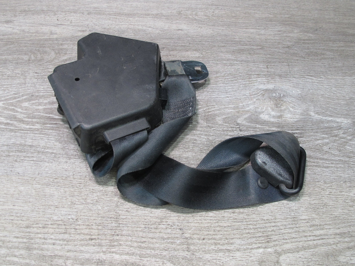 86-94 CHEVROLET CORVETTE C4 FRONT RIGHT PASS SIDE SEATBELT RETRACTOR OEM