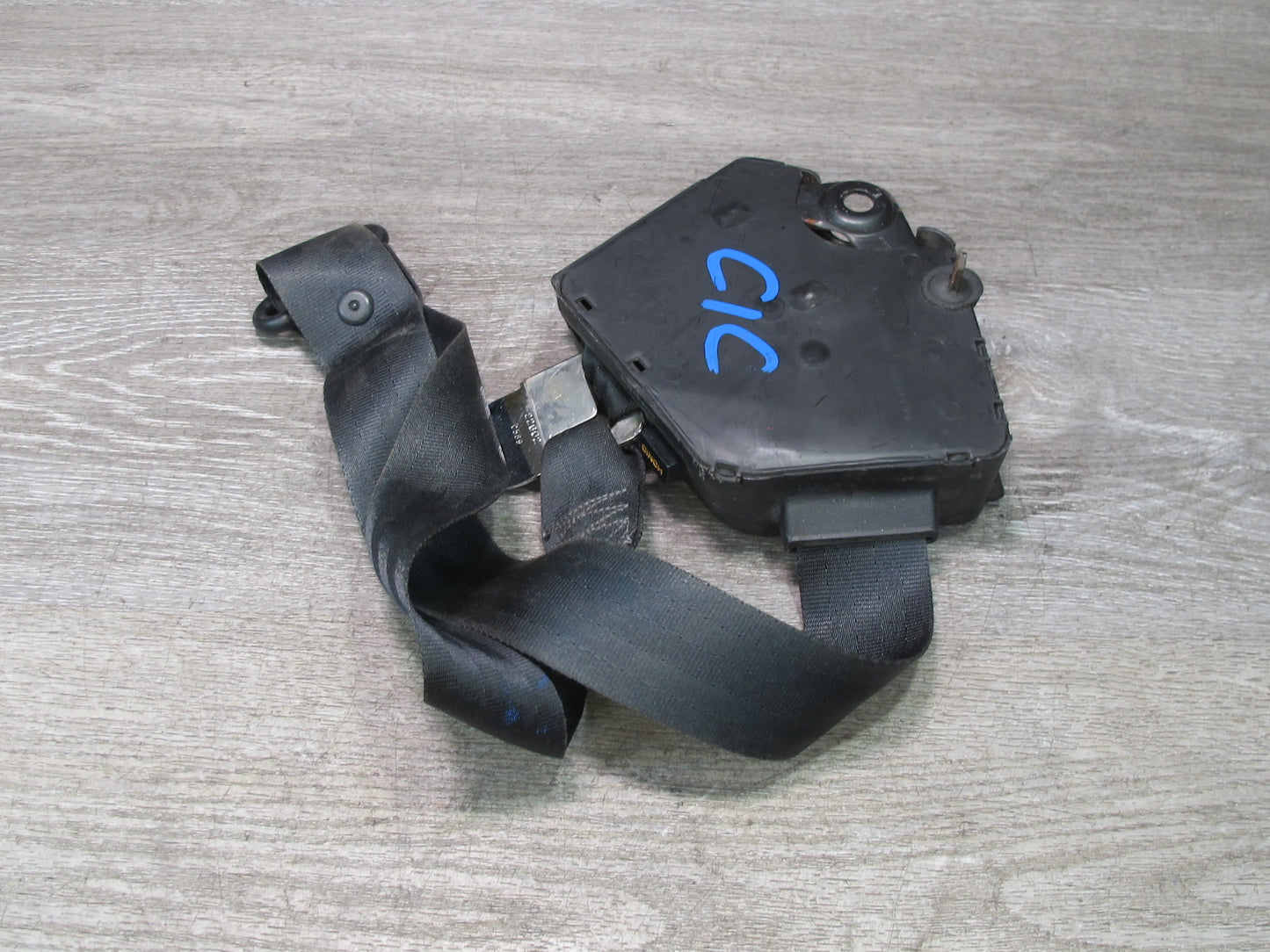 86-94 CHEVROLET CORVETTE C4 FRONT RIGHT PASS SIDE SEATBELT RETRACTOR OEM
