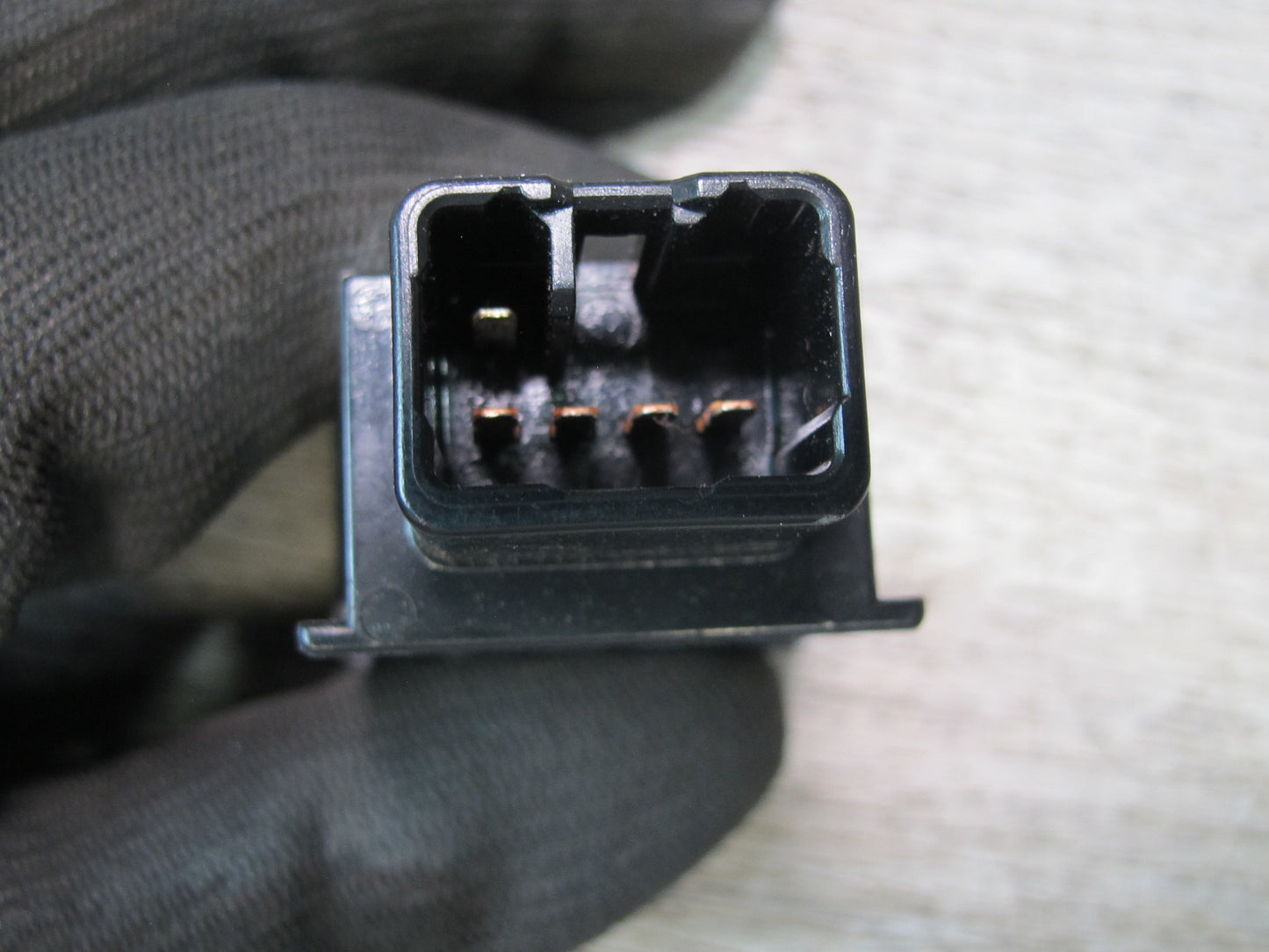 99-01 Isuzu Vehicross Exterior Door Heated Mirror Switch OEM