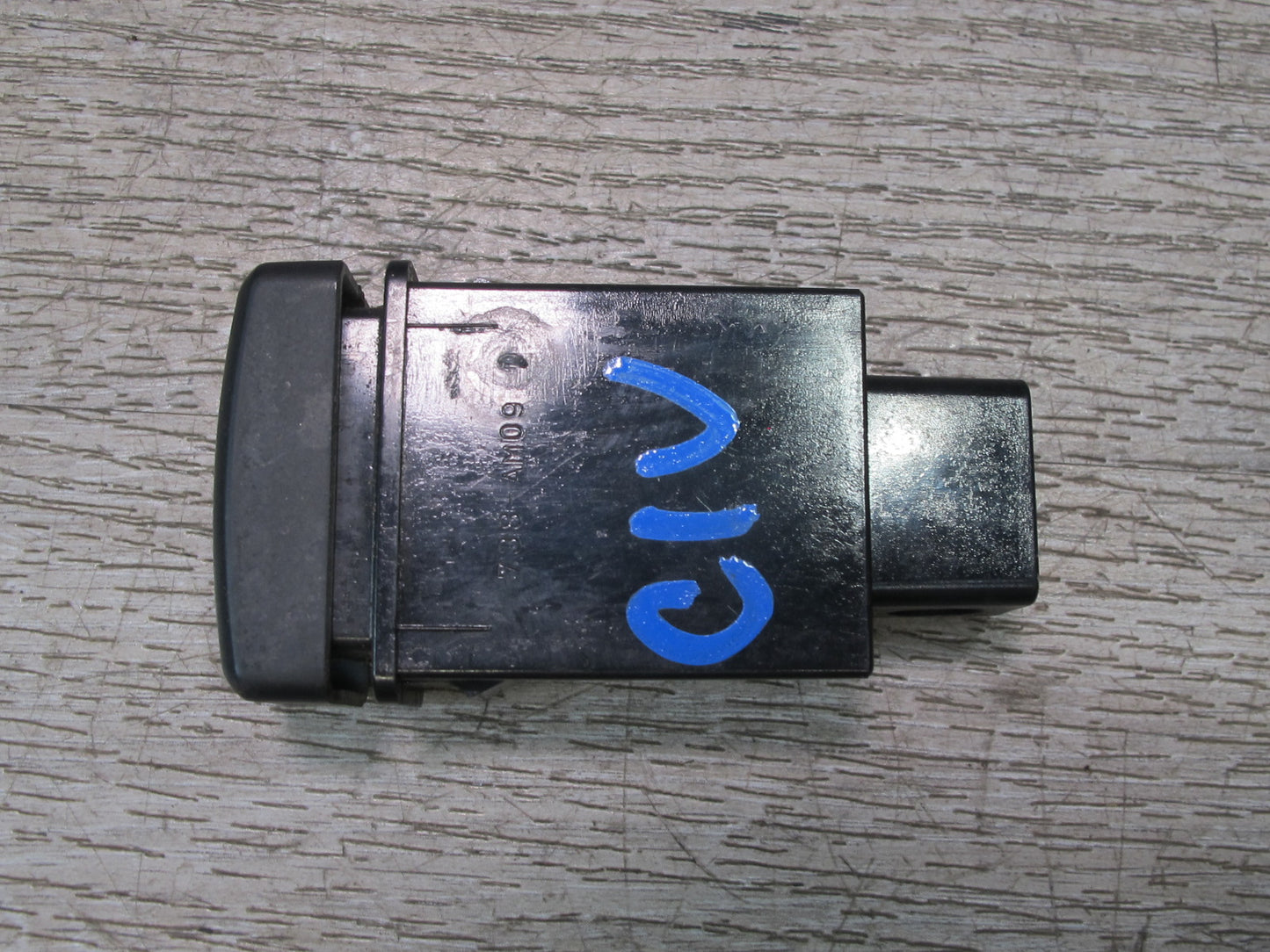 99-01 Isuzu Vehicross Exterior Door Heated Mirror Switch OEM