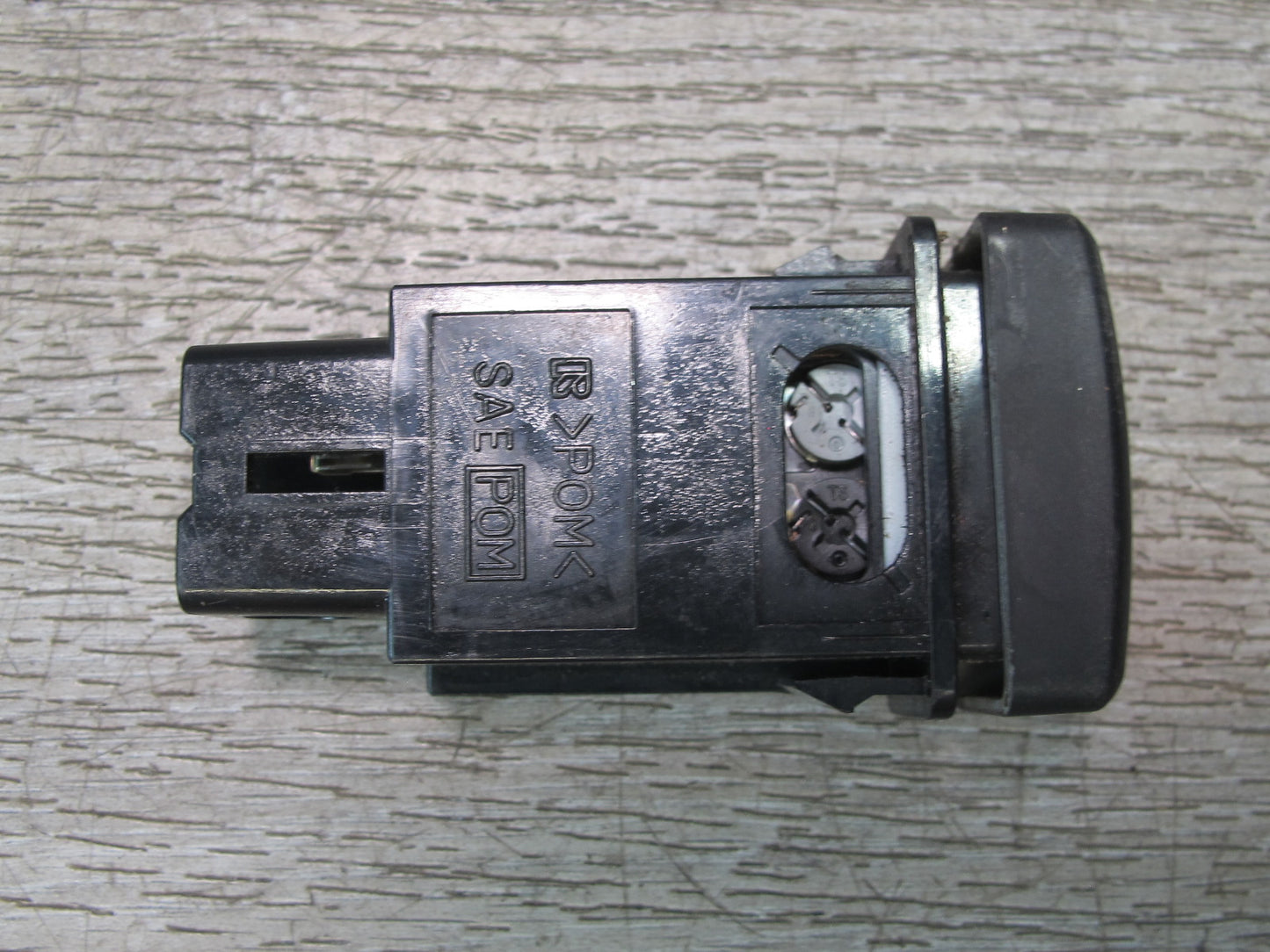99-01 Isuzu Vehicross Exterior Door Heated Mirror Switch OEM