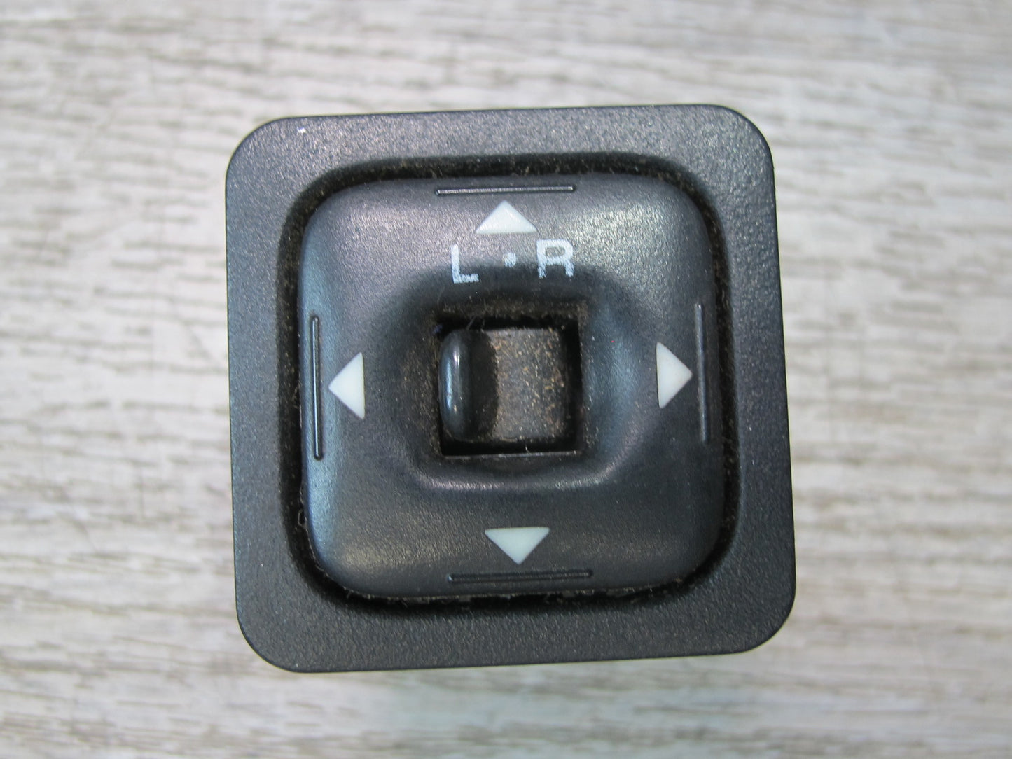 99-01 Isuzu Vehicross Exterior Door Mirror Control Switch OEM