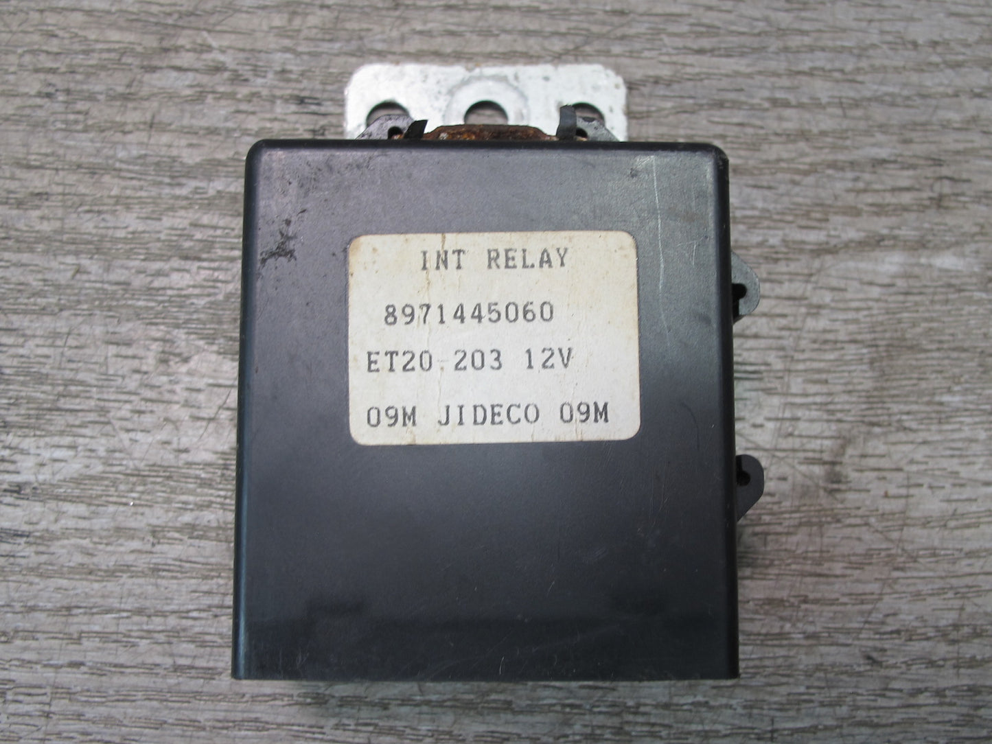 99-01 Isuzu Vehicross Wiper Relay Control Module 8971445060 OEM