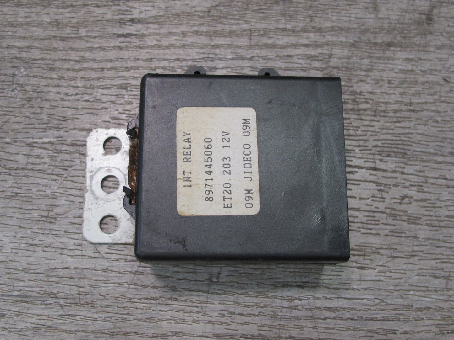 99-01 Isuzu Vehicross Wiper Relay Control Module 8971445060 OEM