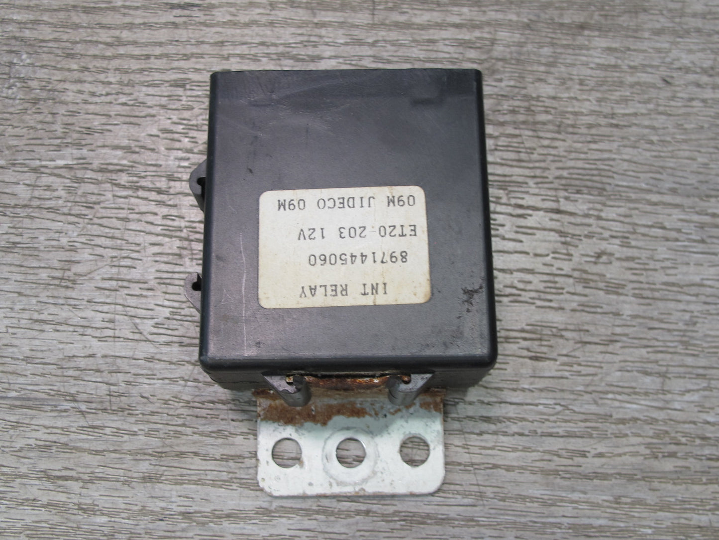 99-01 Isuzu Vehicross Wiper Relay Control Module 8971445060 OEM