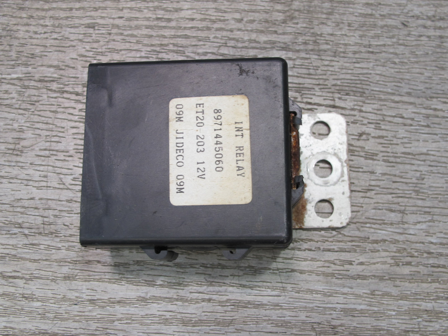 99-01 Isuzu Vehicross Wiper Relay Control Module 8971445060 OEM