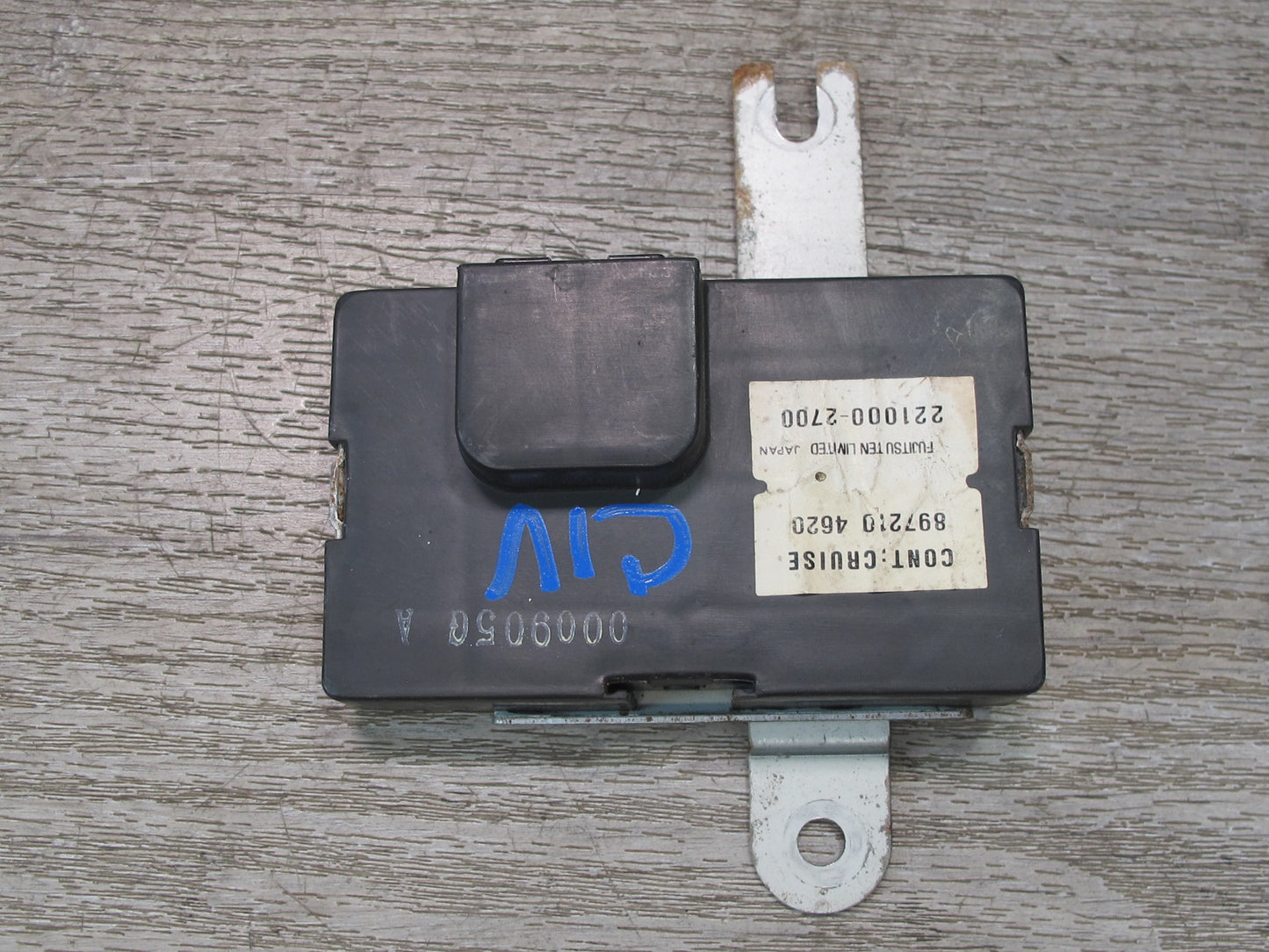 99-01 Isuzu Vehicross Cruise Control Module Unit Computer 8972104620 OEM