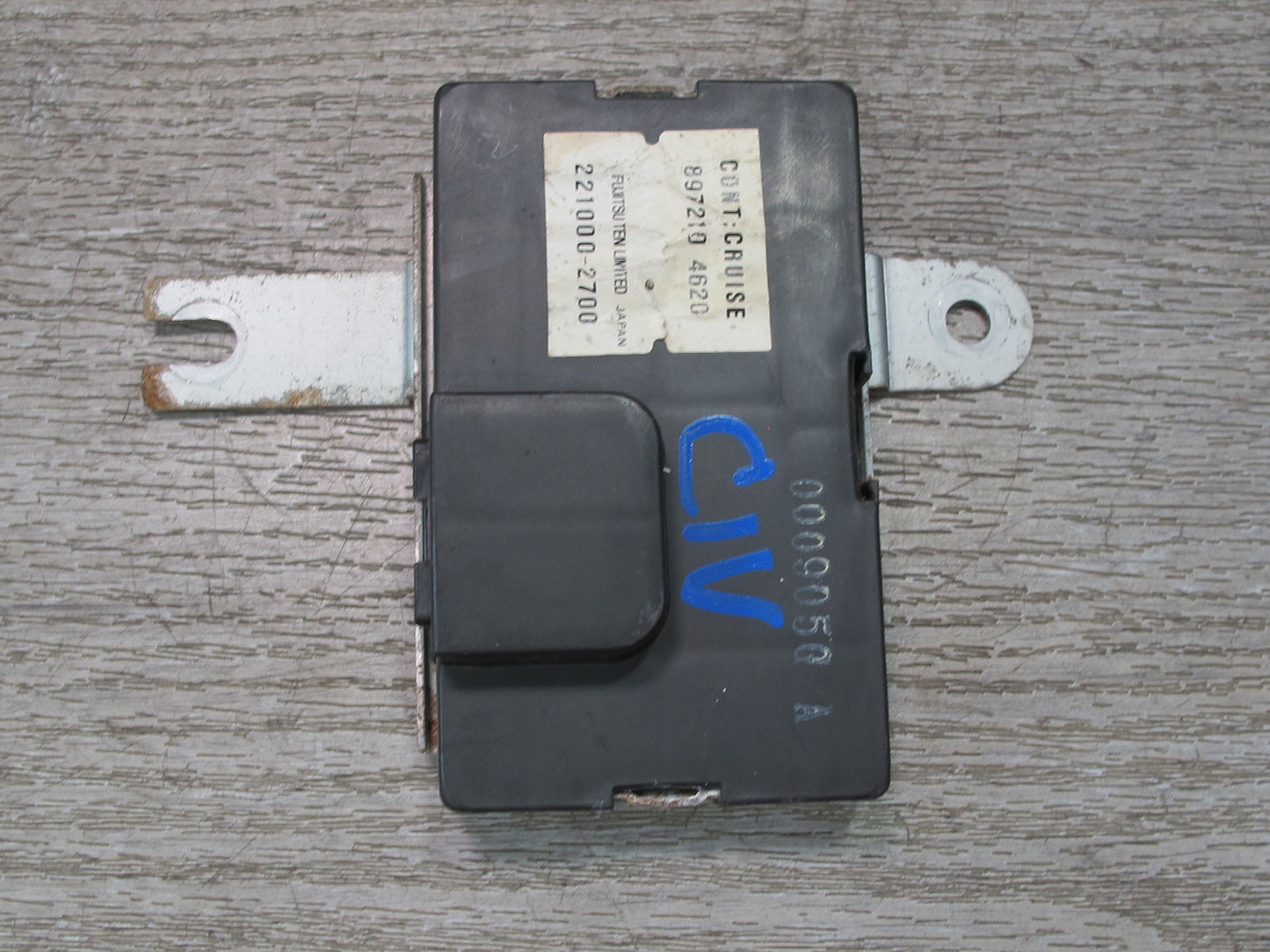 99-01 Isuzu Vehicross Cruise Control Module Unit Computer 8972104620 OEM