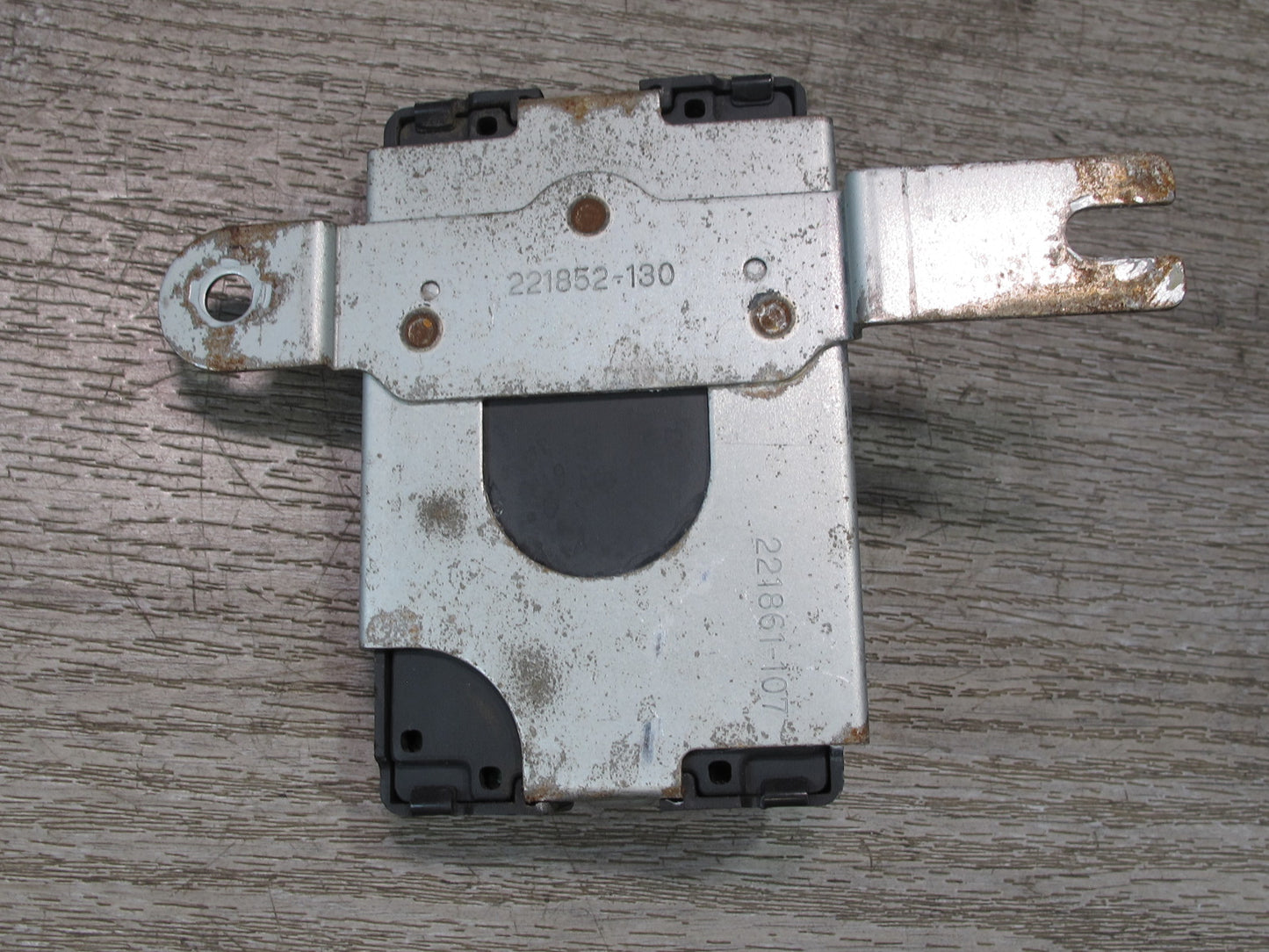 99-01 Isuzu Vehicross Cruise Control Module Unit Computer 8972104620 OEM