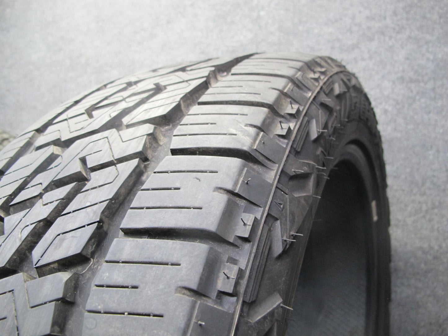 Set of 2 Nitto Nomad Grappler ALL Season Tire 265/45 R20 108H 3821 12/32 Tread