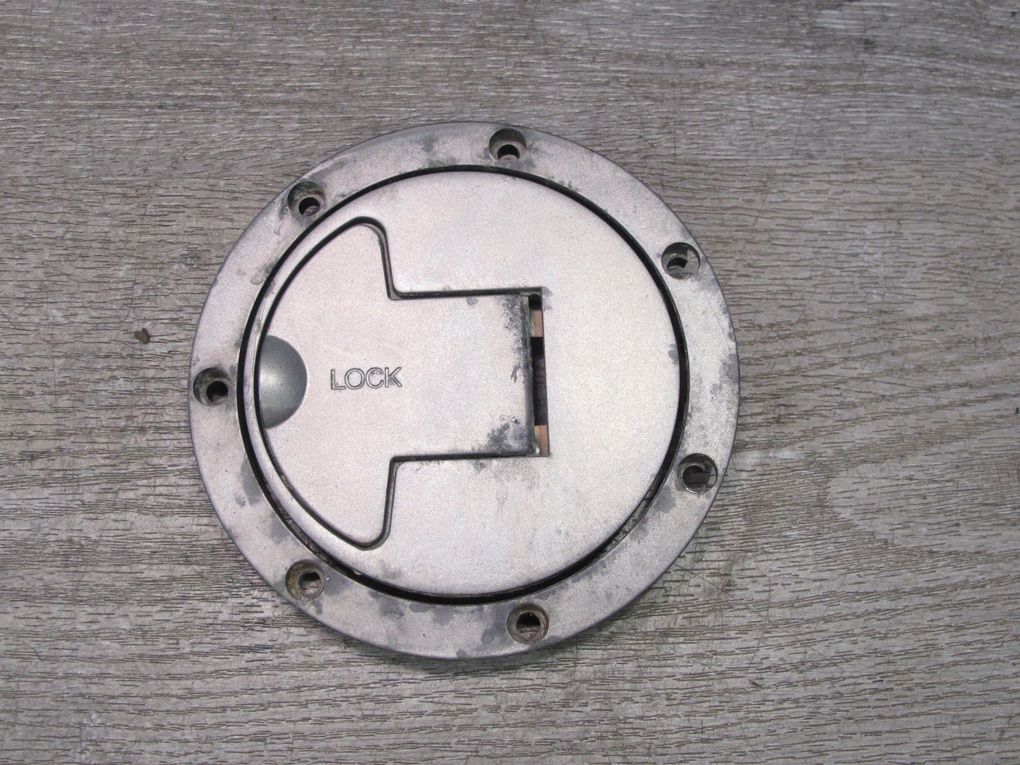 99-01 Isuzu Vehicross Locking Gas Fuel Door Lid Cover OEM