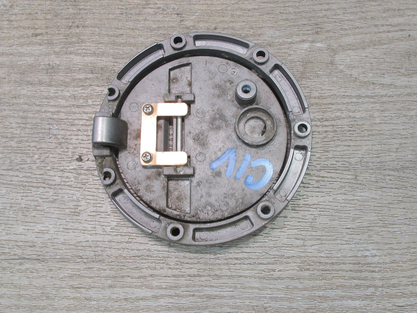 99-01 Isuzu Vehicross Locking Gas Fuel Door Lid Cover OEM