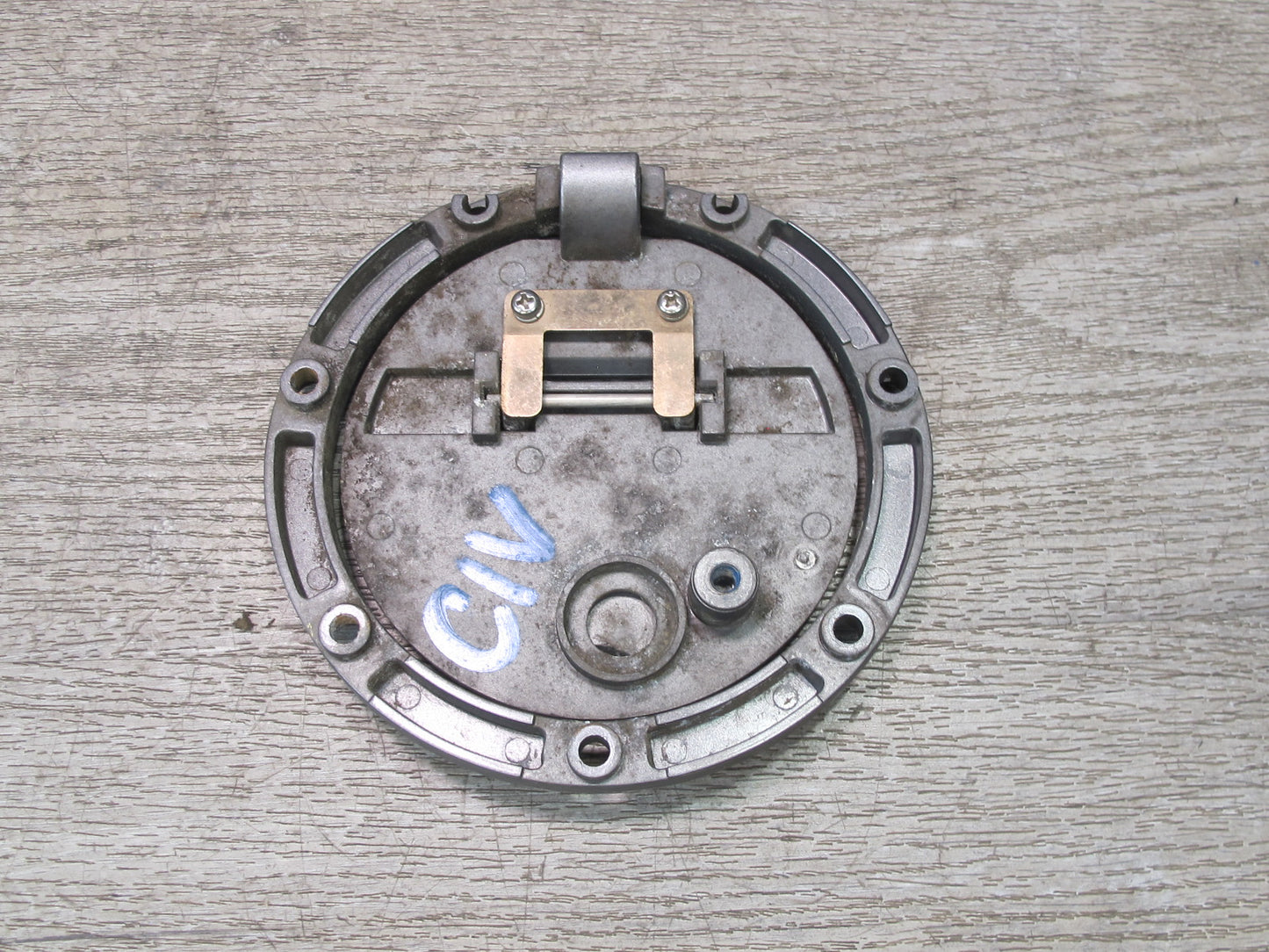 99-01 Isuzu Vehicross Locking Gas Fuel Door Lid Cover OEM