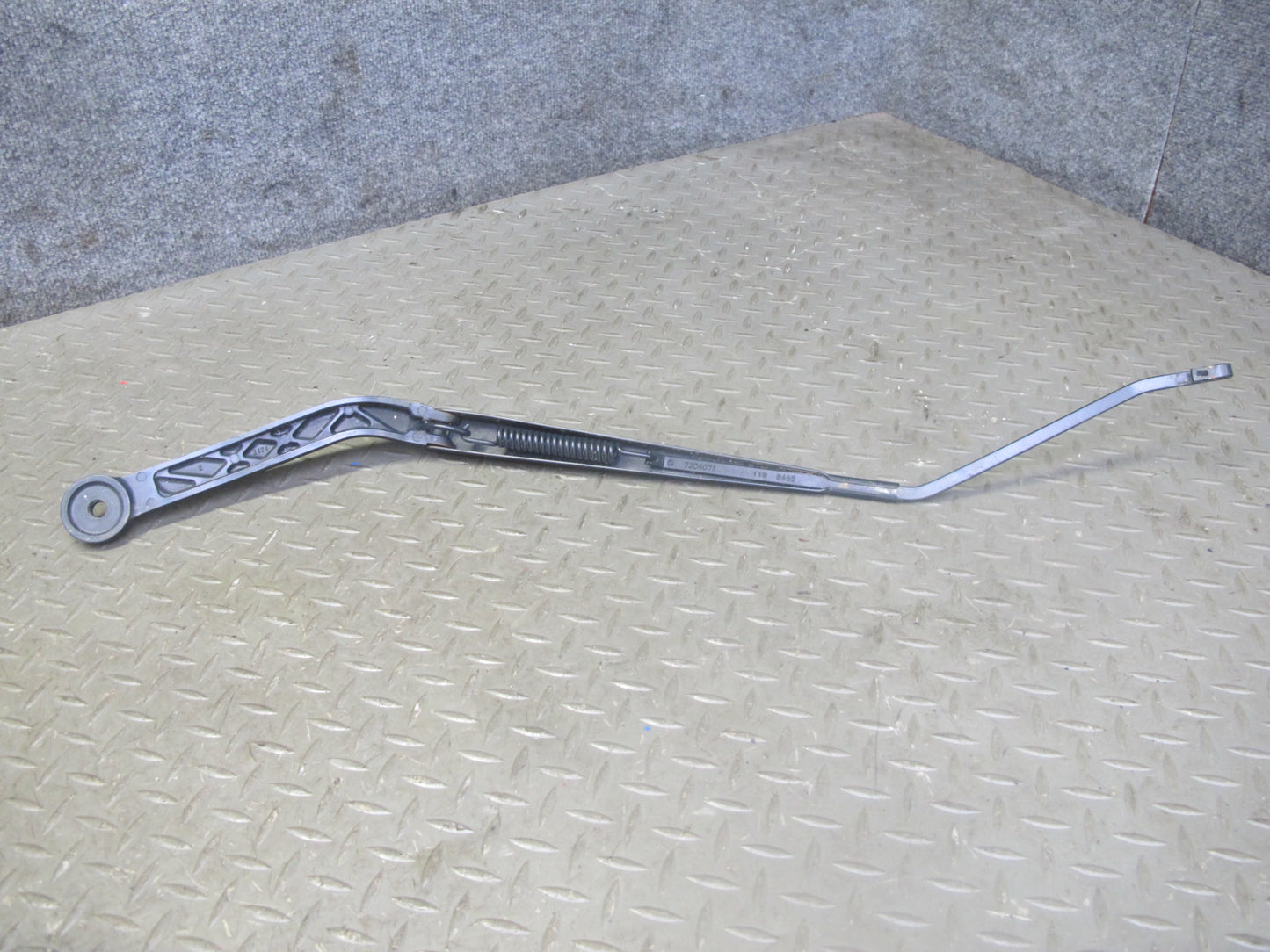 2014-2018 BMW F15 X5 Front Left & Right Windshield Wiper Arm Set of 2