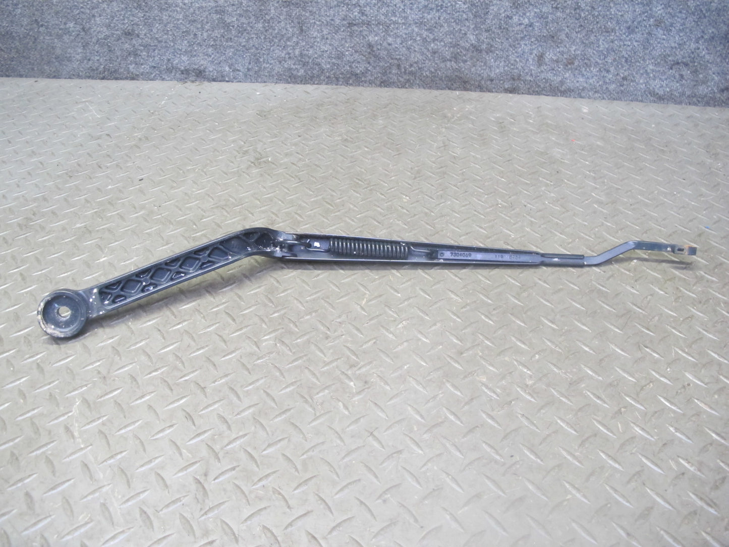 2014-2018 BMW F15 X5 Front Left & Right Windshield Wiper Arm Set of 2