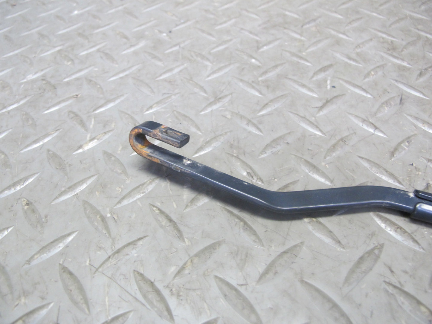 2014-2018 BMW F15 X5 Front Left & Right Windshield Wiper Arm Set of 2