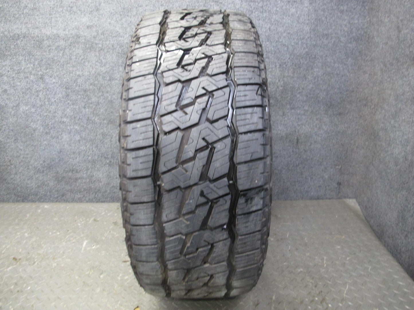 Set of 2 Nitto Nomad Grappler ALL Season Tire 265/45 R20 108H 2223 12/32 Tread