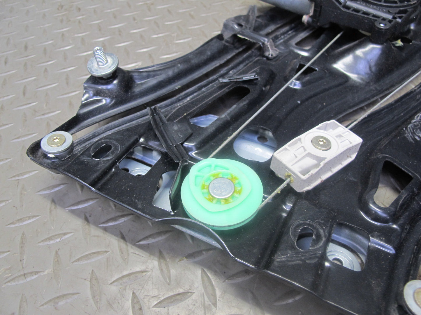 01-06 BMW E46 Convertible Rear Left Quarter Window Regulator w Motor OEM