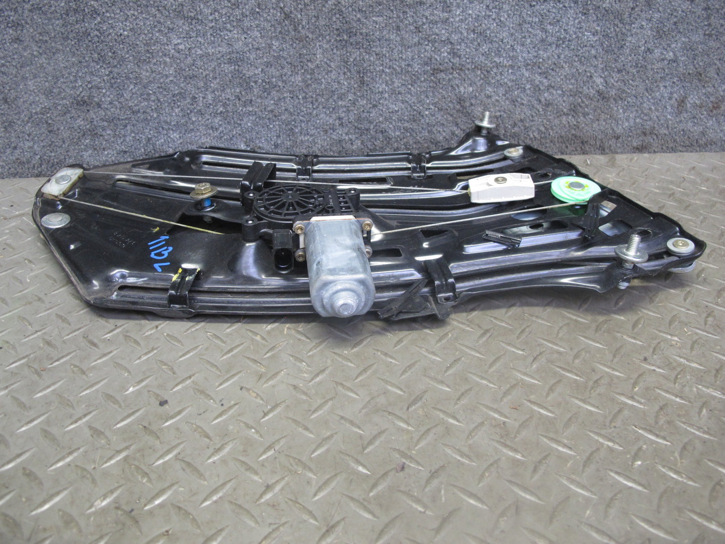 01-06 BMW E46 Convertible Rear Left Quarter Window Regulator w Motor OEM