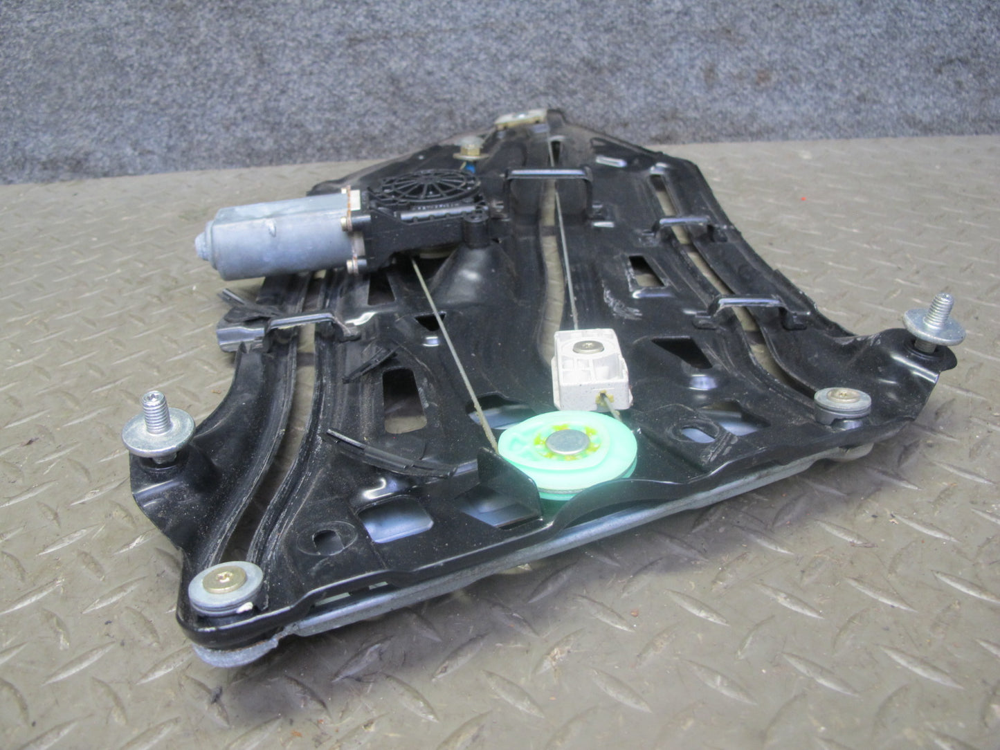 01-06 BMW E46 Convertible Rear Left Quarter Window Regulator w Motor OEM