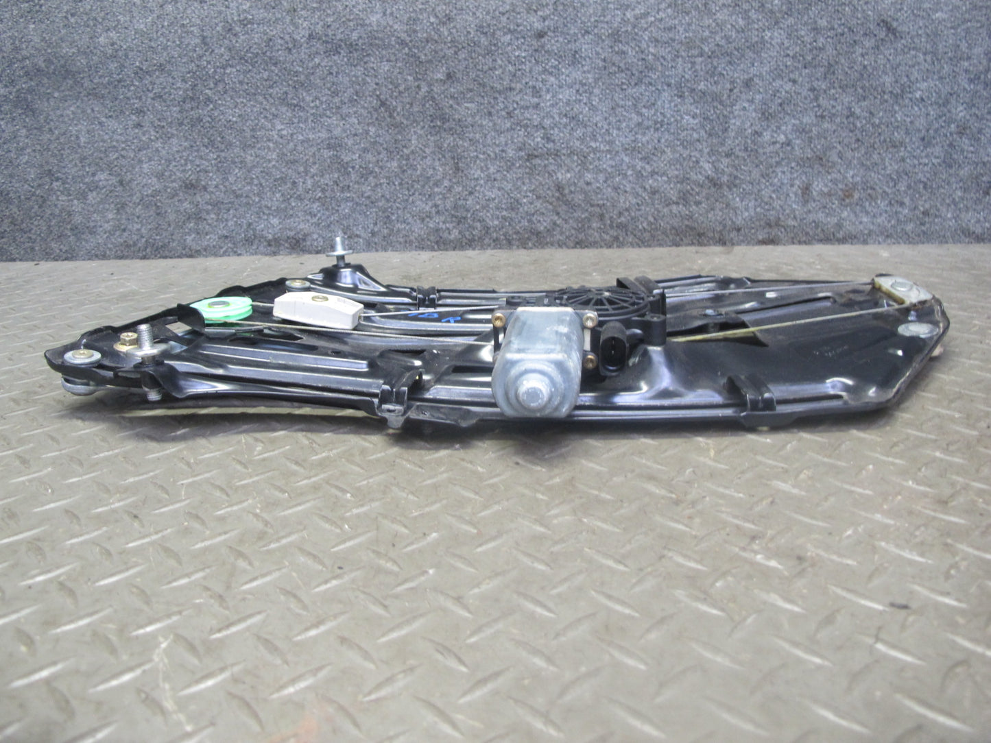 01-06 BMW E46 Convertible Rear Right Quarter Window Regulator w Motor OEM