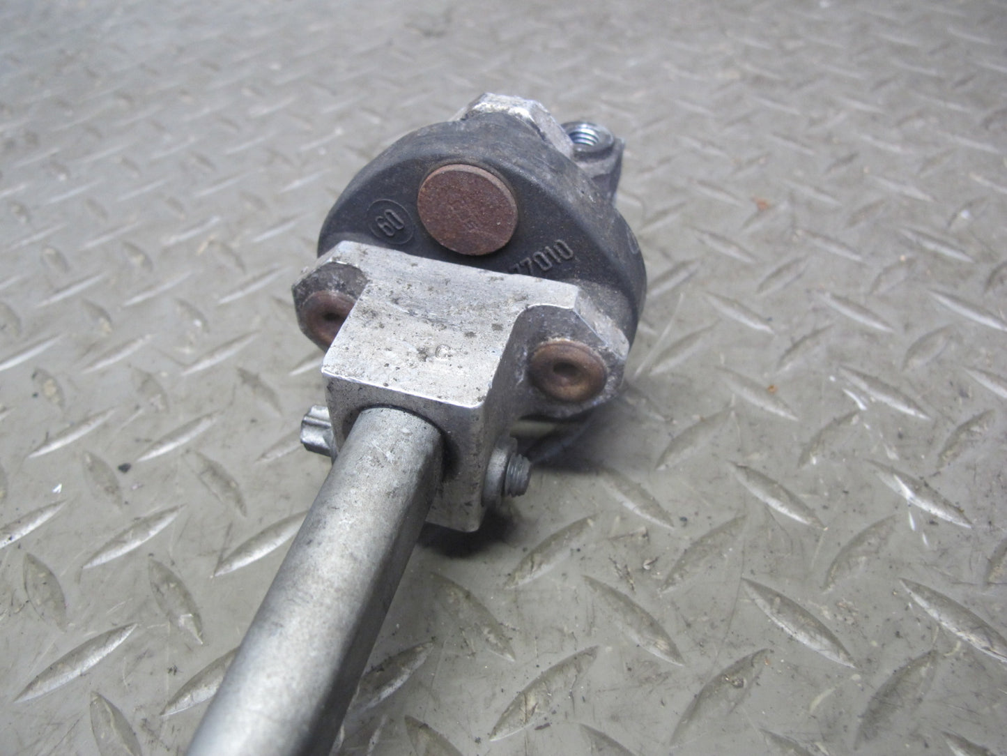 01-03 BMW E46 3-SERIES Lower Steering Column U Joint Linkage Shaft OEM