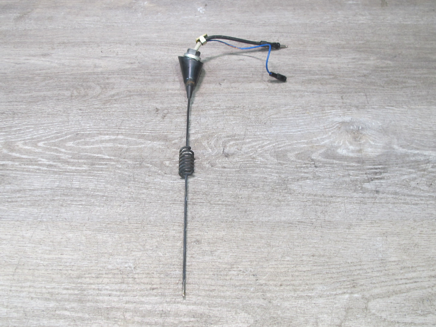 99-01 Isuzu Vehicross Exterior Radio Roof Antenna OEM