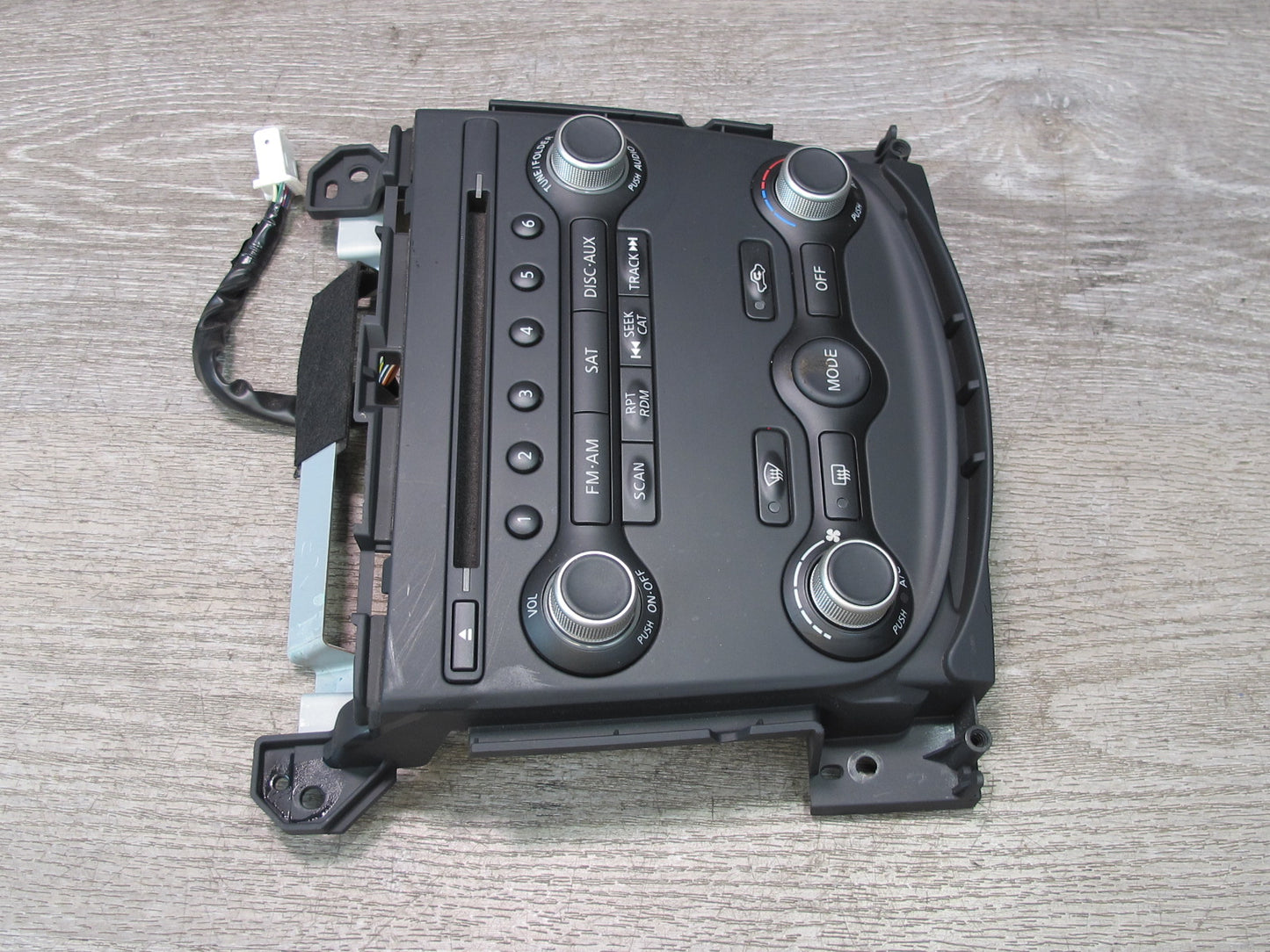 10-20 Nissan 370Z Z34 A/C Climate Control Radio Stereo Switch Panel Assembly OEM