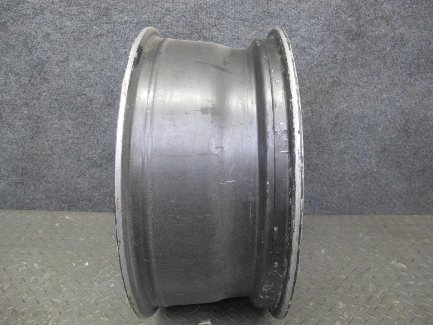 ADR Design 18" R18 Wheel Rim 18x7.5J ET40 5x120.65 w Center Cap