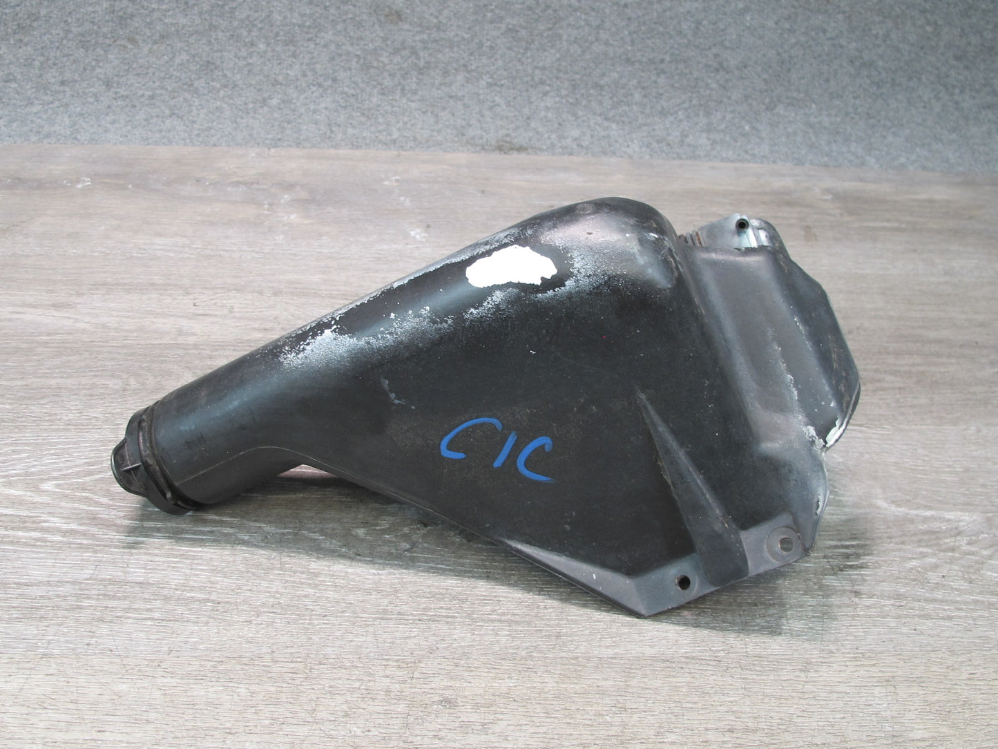 92-96 Chevrolet Corvette C4 Windshield Washer Fluid Reservoir Tank w Pump OEM
