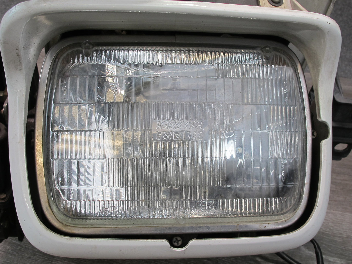 91-96 Chevrolet Corvette C4 Front Right POP UP Headlight Motor Cover Assy OEM